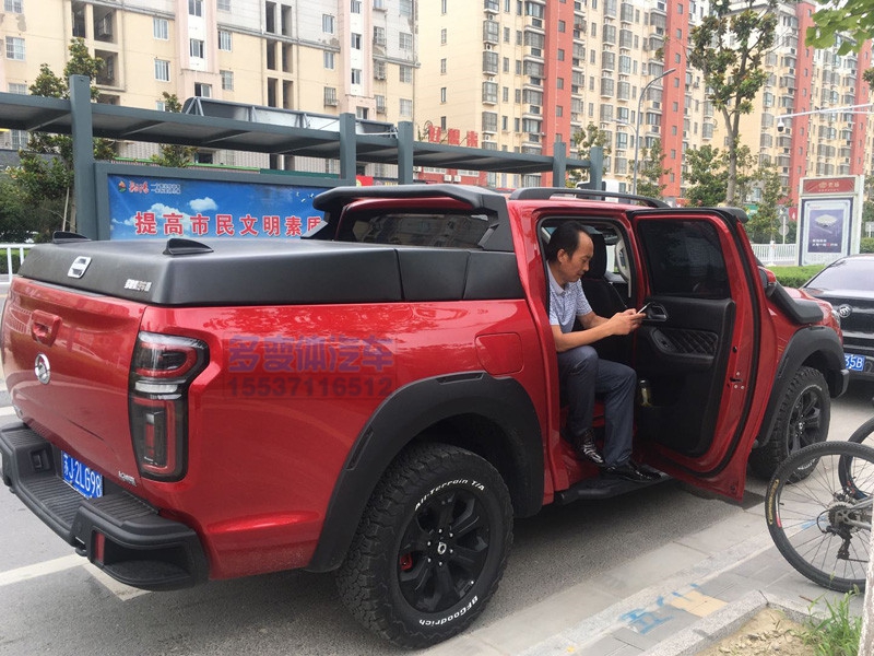 長城炮皮卡改裝多變體汽車智能皮卡后箱蓋
